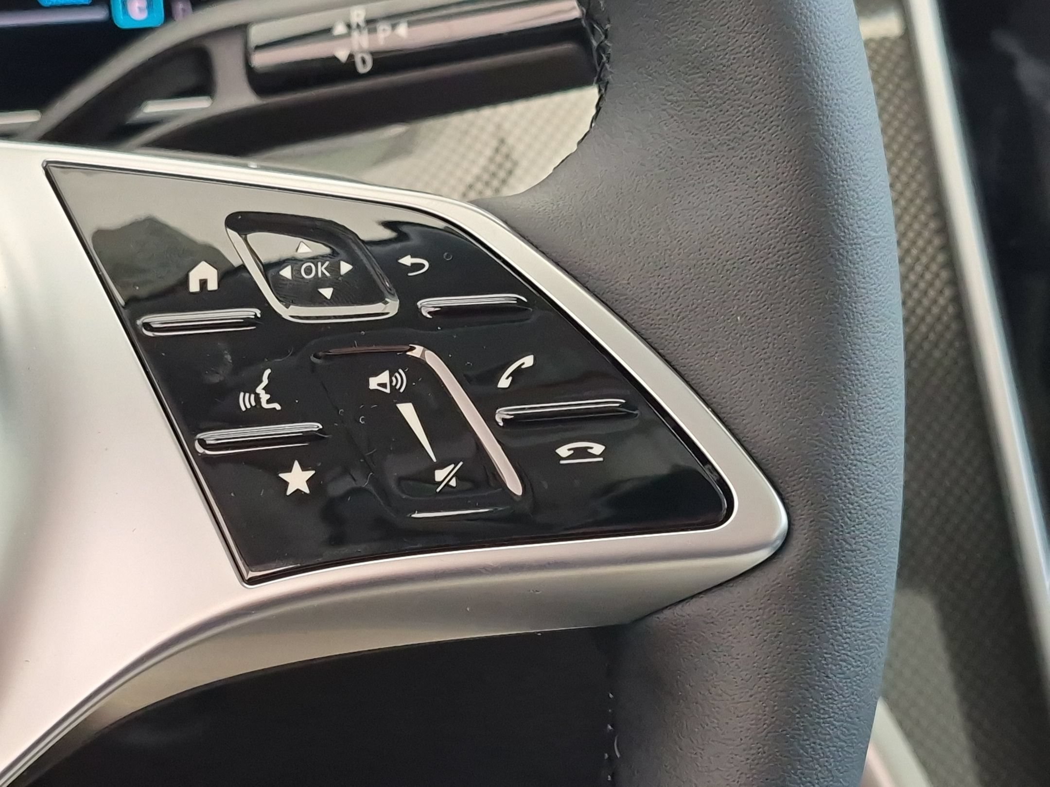 New 2026 Mercedes-Benz C 300 4MATIC Sedan image 20