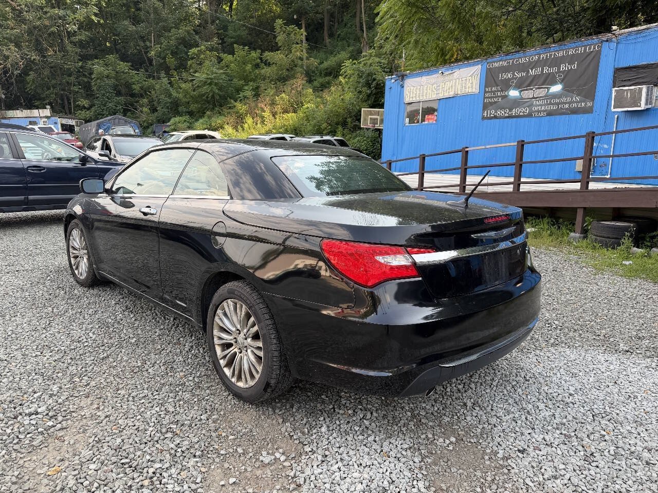 Used 2013 Chrysler 200 Limited FWD image 8