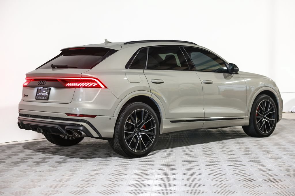Used 2021 Audi SQ8 Prestige AWD/4WD image 6