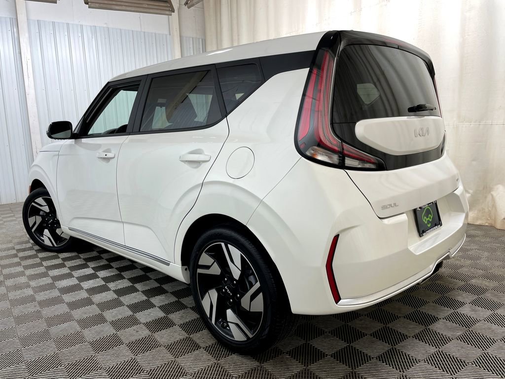 Used 2025 Kia Soul GT-Line FWD image 14