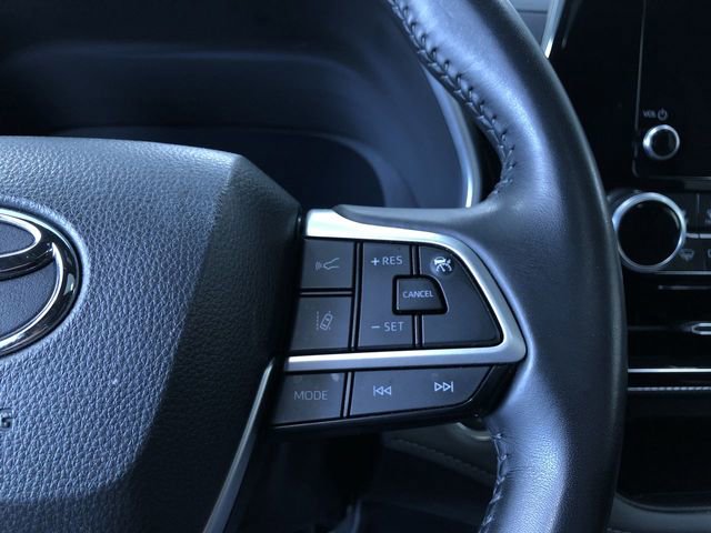 Certified 2025 Toyota Highlander XSE AWD/4WD image 26