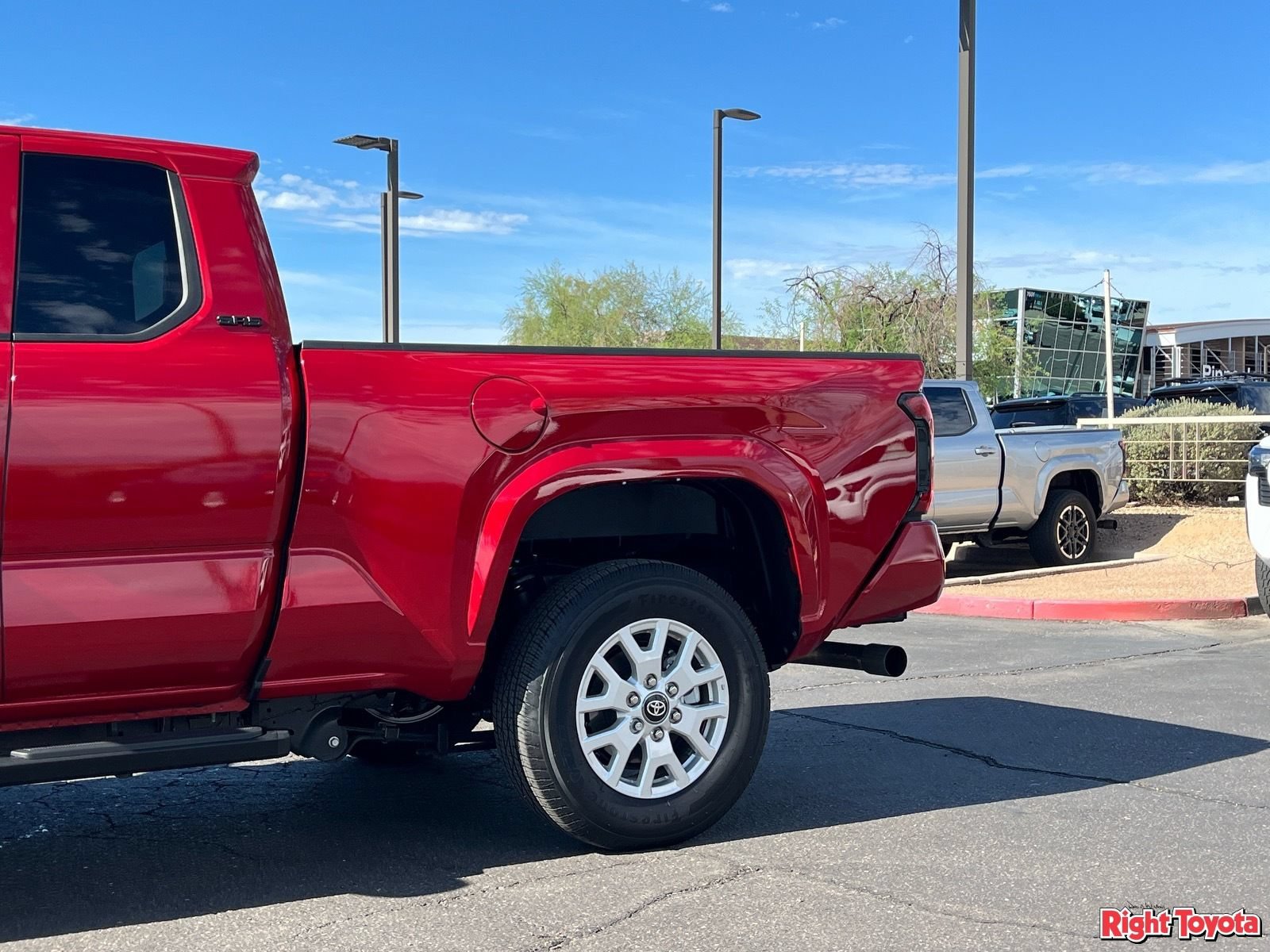 Certified 2026 Toyota Tacoma SR5 AWD/4WD image 11