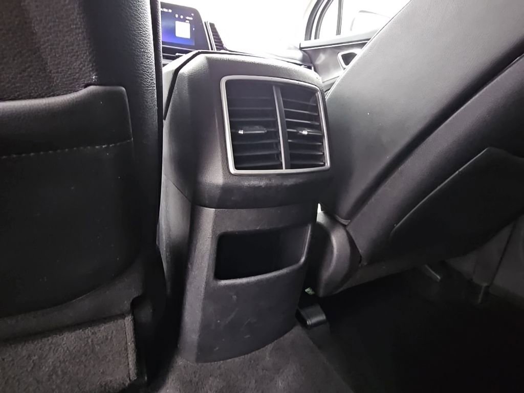 Used 2023 Kia Sportage EX FWD image 32