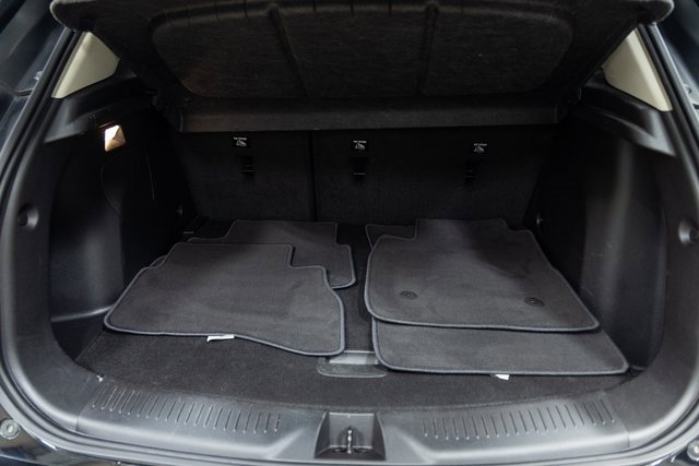 Used 2024 Buick Encore GX Sport Touring image 11