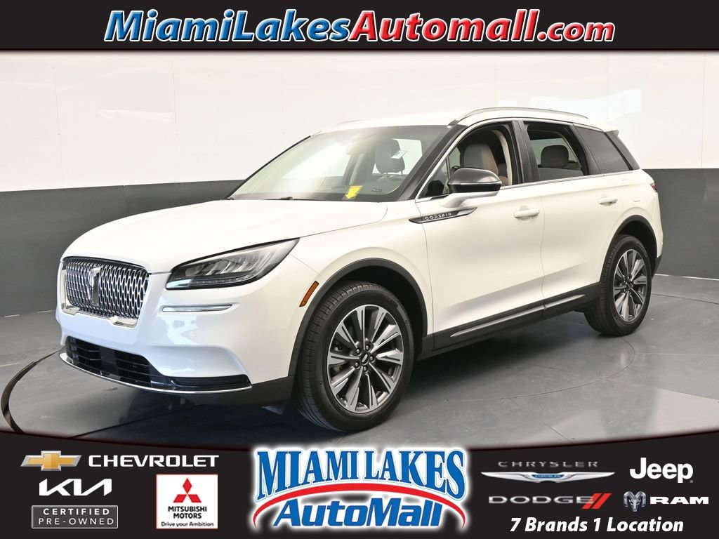 Used 2022 Lincoln Corsair Reserve image 1