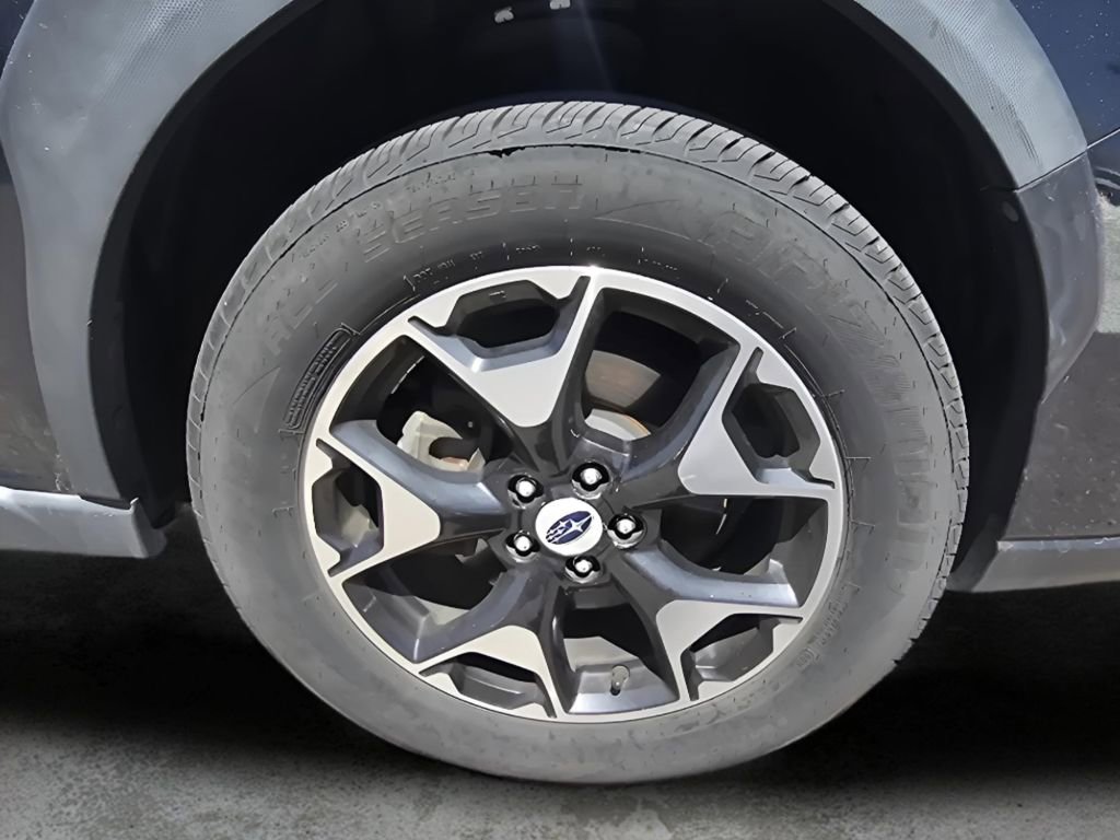 Used 2018 Subaru Crosstrek 2.0i Premium w/ Moonroof Package AWD/4WD image 18