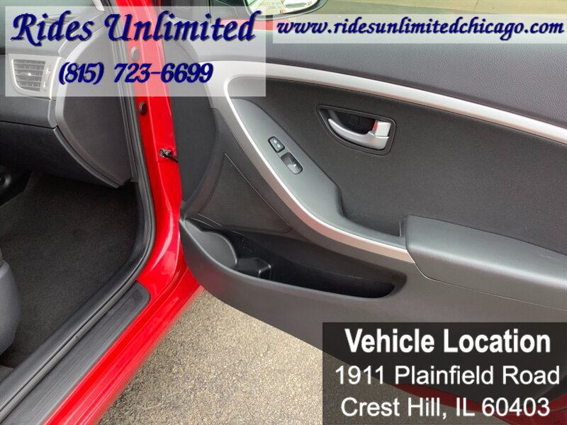 Used 2014 Hyundai Elantra GT FWD image 26