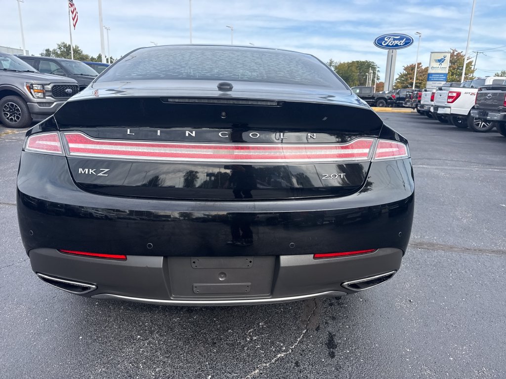 Used 2018 Lincoln MKZ Reserve w/ Magnetic Appearance Package FWD image 9