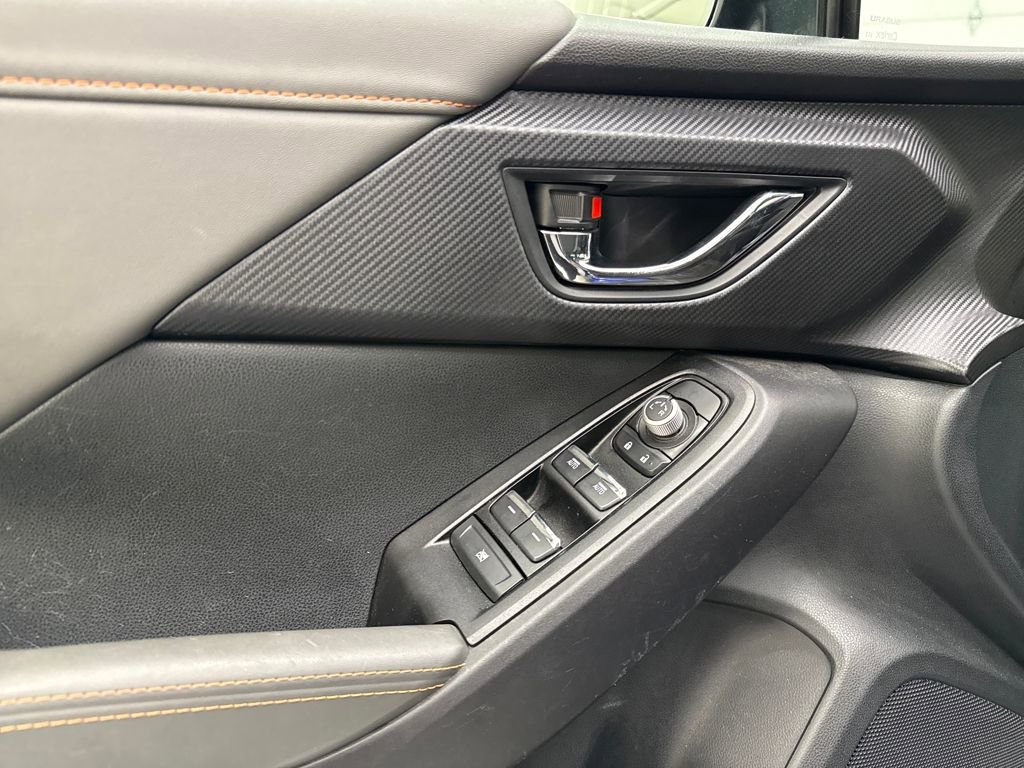 Certified 2024 Subaru Crosstrek 2.5i Limited w/ Crosstrek Mirror Package image 11