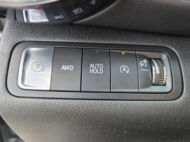 Used 2025 Chevrolet Equinox LT w/ Safety and Technology Package image 31