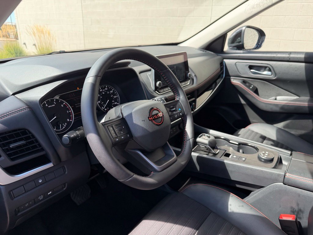 Used 2026 Nissan Rogue SV AWD/4WD image 19