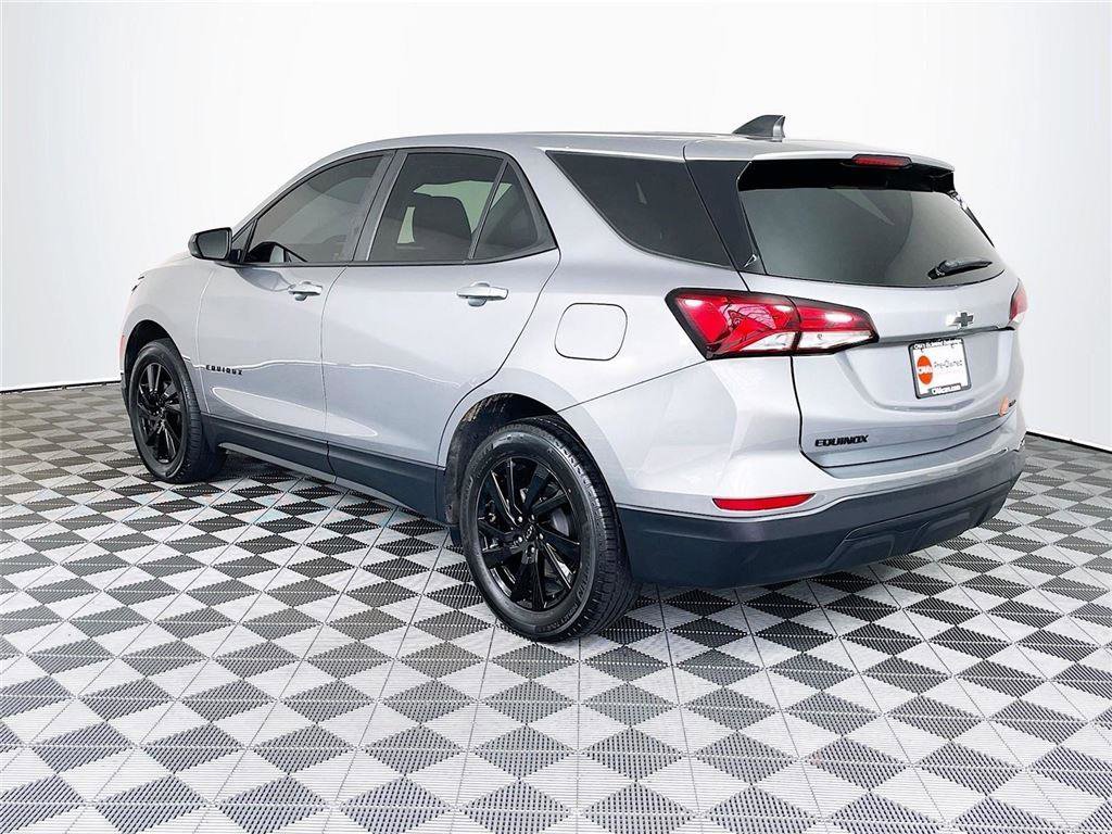 Used 2023 Chevrolet Equinox LS w/ LS Convenience Package image 6