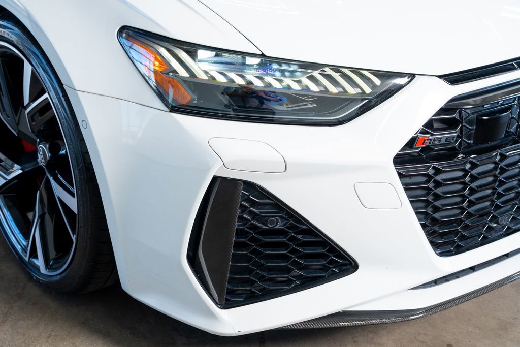 Used 2021 Audi RS 6 w/ Carbon Optic Package image 18
