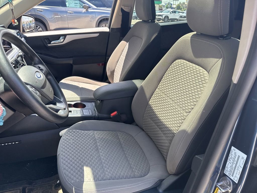 Used 2020 Ford Escape SE FWD image 5