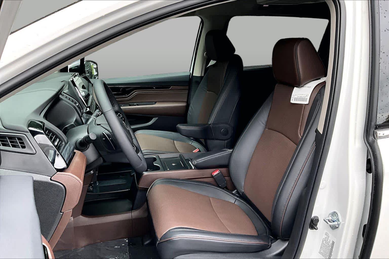 New 2027 Honda Odyssey Elite image 15