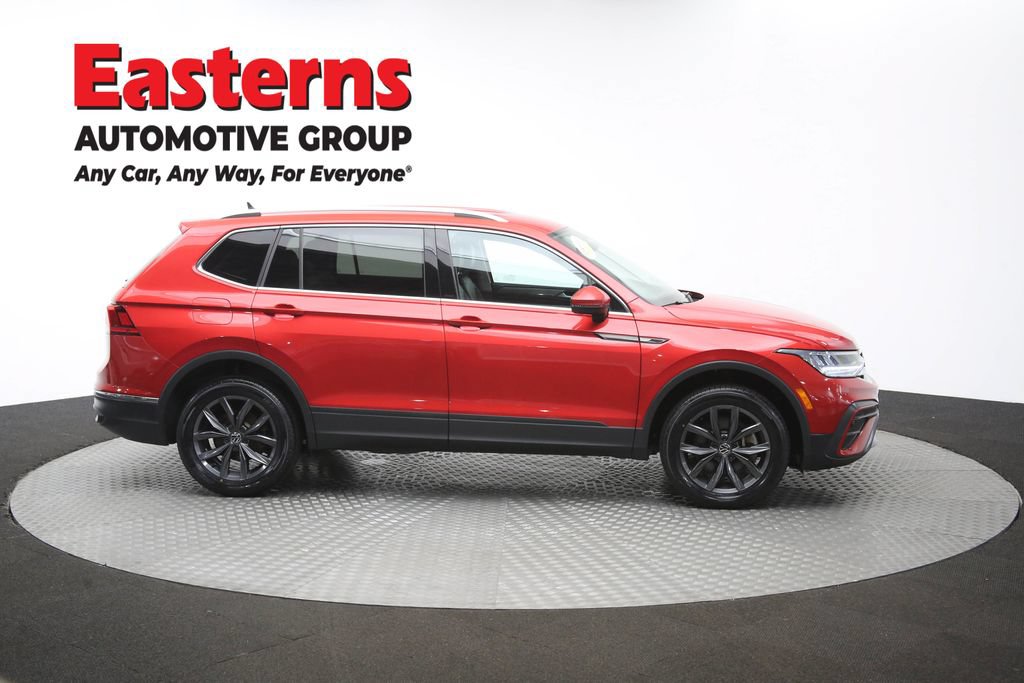 Used 2023 Volkswagen Tiguan SE AWD/4WD image 43