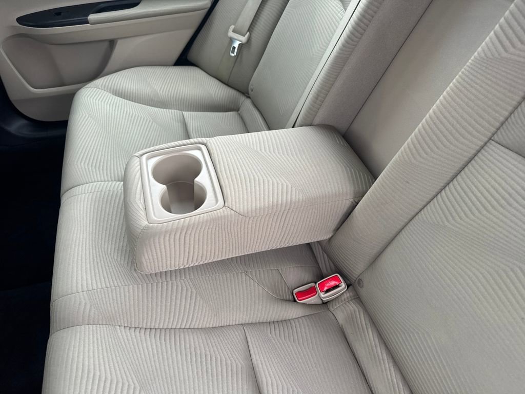 Used 2016 Honda Accord LX image 34