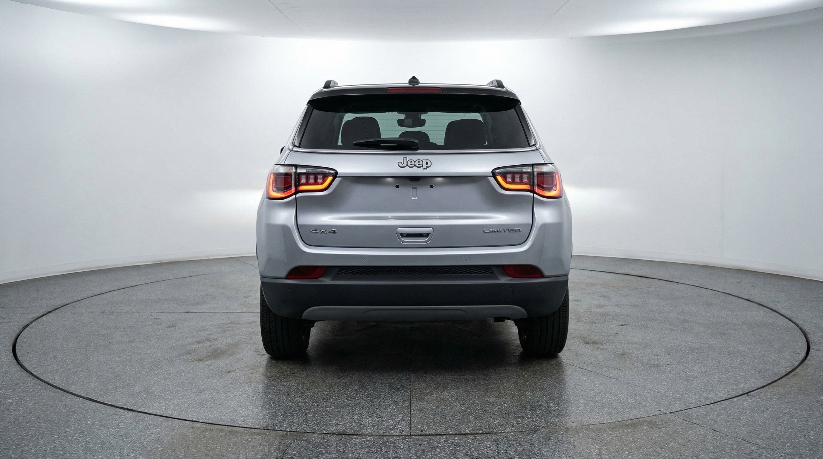 Used 2025 Jeep Compass Limited image 7