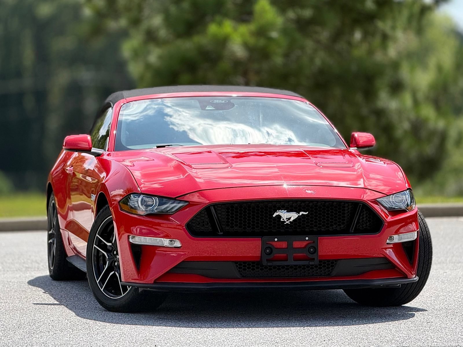 Used 2022 Ford Mustang GT Premium RWD image 4