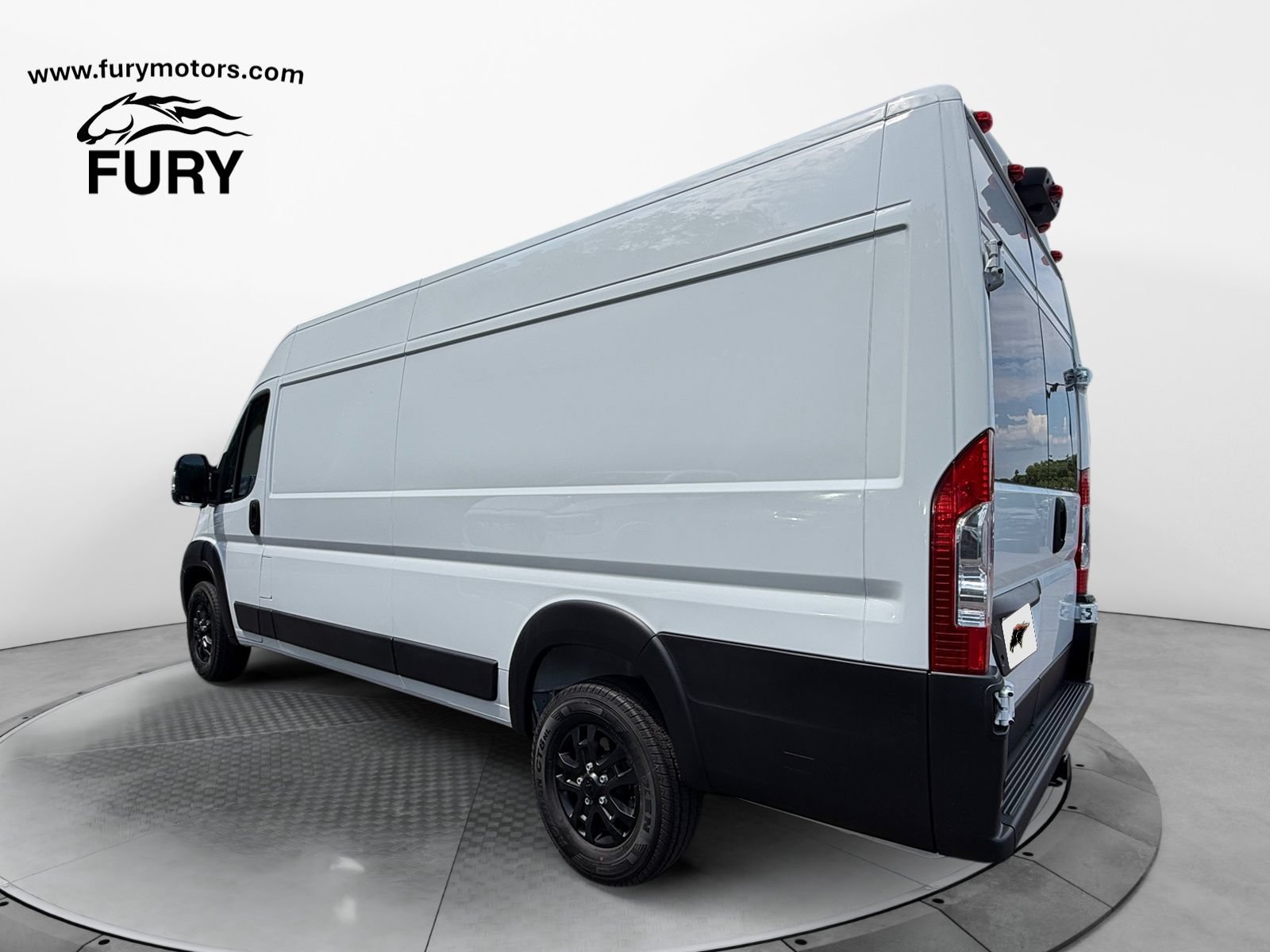 Used 2026 RAM ProMaster 3500 w/ Quick Order Package 22G SLT FWD image 5