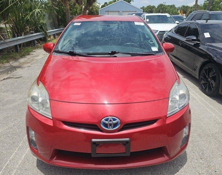 Used 2011 Toyota Prius Three w/ Navigation Pkg FWD image 2