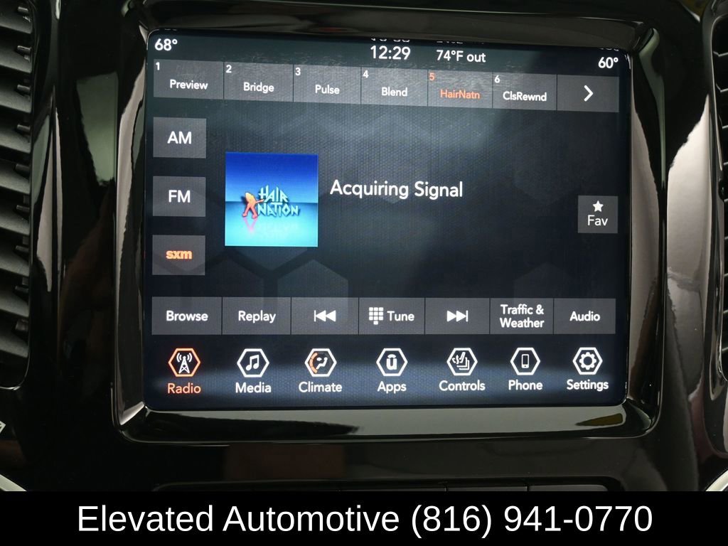 Used 2019 Jeep Cherokee Limited w/ Technology Group image 20