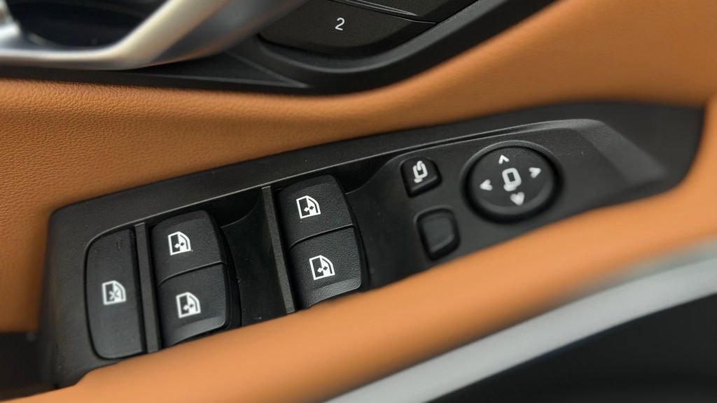 New 2026 BMW 330i xDrive Sedan w/ Convenience Package image 14