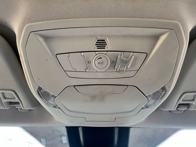 Used 2016 Ford Focus Titanium w/ Titanium Technology Package FWD image 26