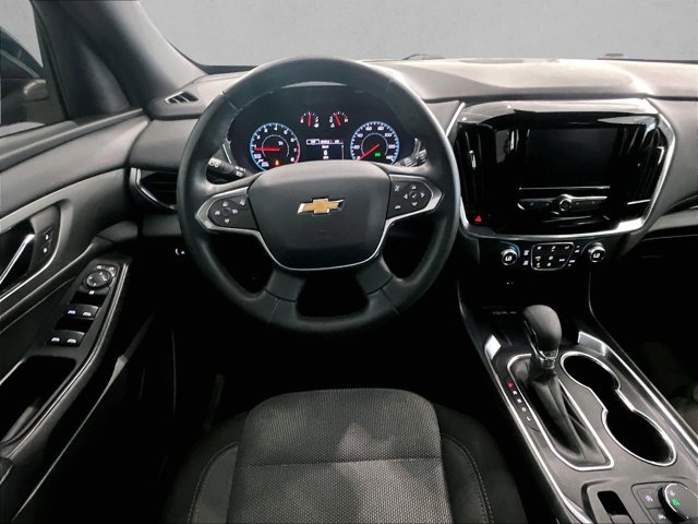 Used 2023 Chevrolet Traverse LT FWD image 7