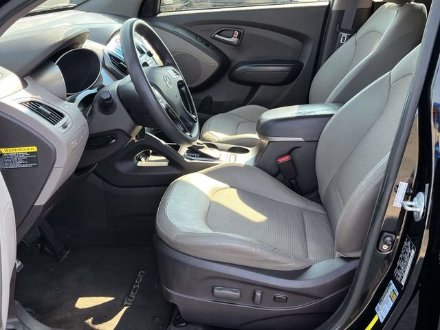 Used 2015 Hyundai Tucson GLS w/ Option Group 02 FWD image 13