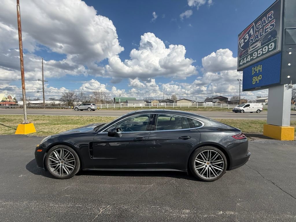 Used 2018 Porsche Panamera 4S image 7
