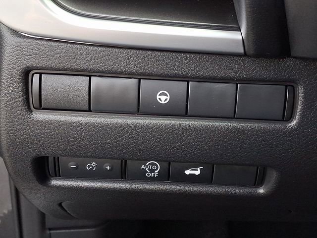 New 2026 Nissan Rogue SV FWD image 19