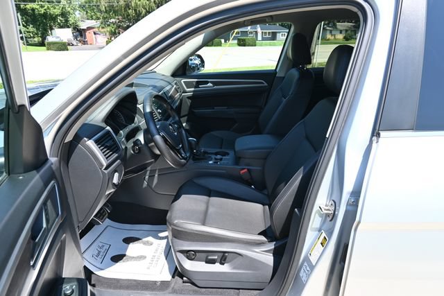 Used 2018 Volkswagen Atlas SE w/ R-Line Package AWD/4WD image 28