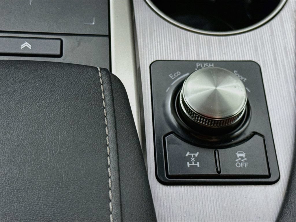 Used 2022 Lexus RX 350 F Sport w/ Accessory Package AWD/4WD image 11