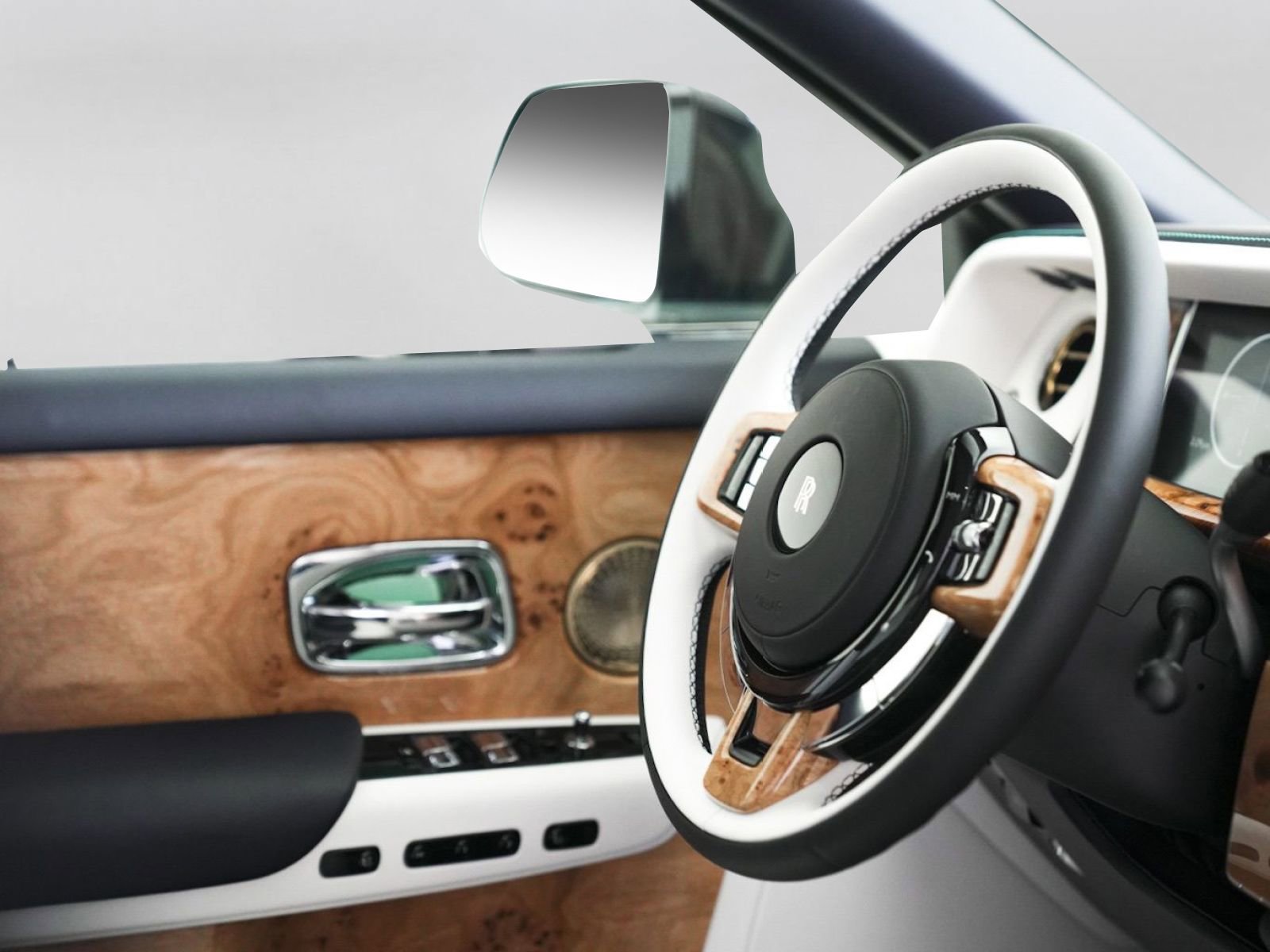 New 2026 Rolls-Royce Phantom Sedan RWD image 47