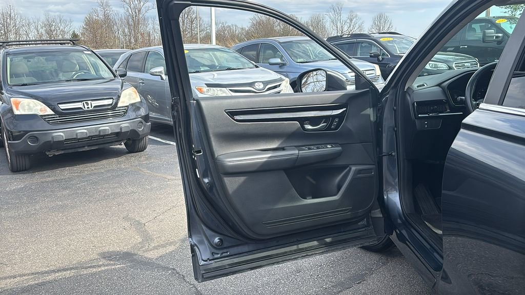 Used 2023 Honda CR-V EX-L image 11