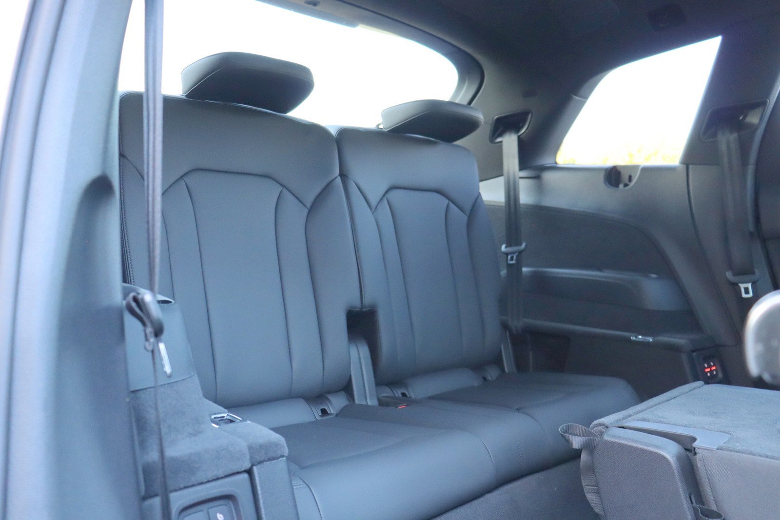 Used 2023 Audi Q7 3.0T Premium Plus w/ Premium Plus Package AWD/4WD image 21