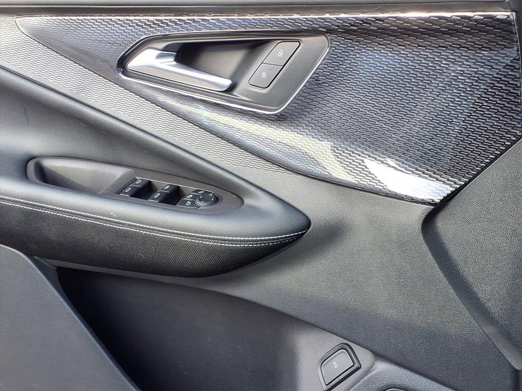 Used 2024 Chevrolet Blazer EV LT image 19