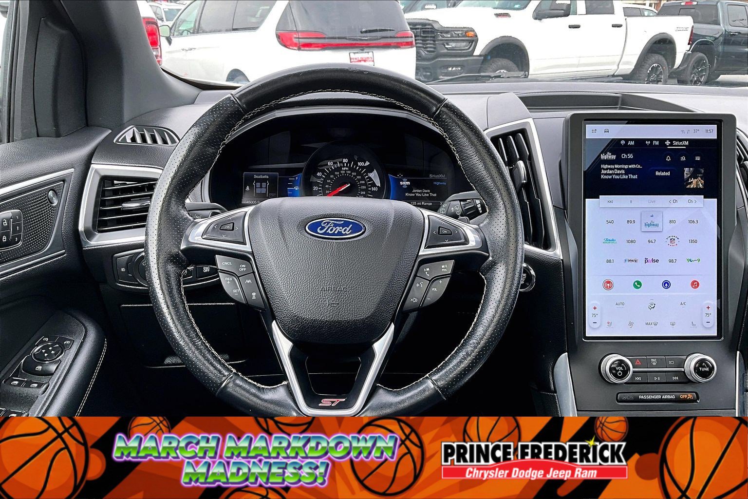 Used 2022 Ford Edge ST w/ Equipment Group 401A image 5
