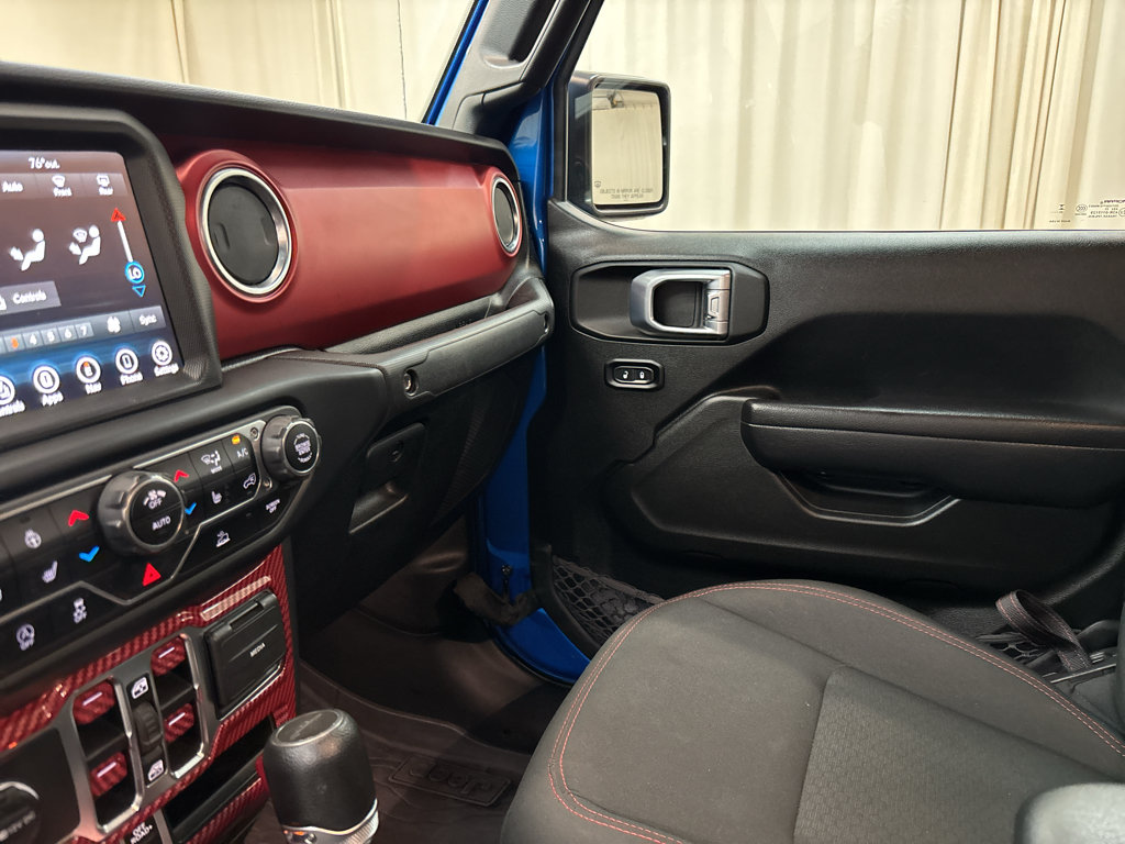 Used 2023 Jeep Gladiator Rubicon w/ LED Lighting Group AWD/4WD image 20