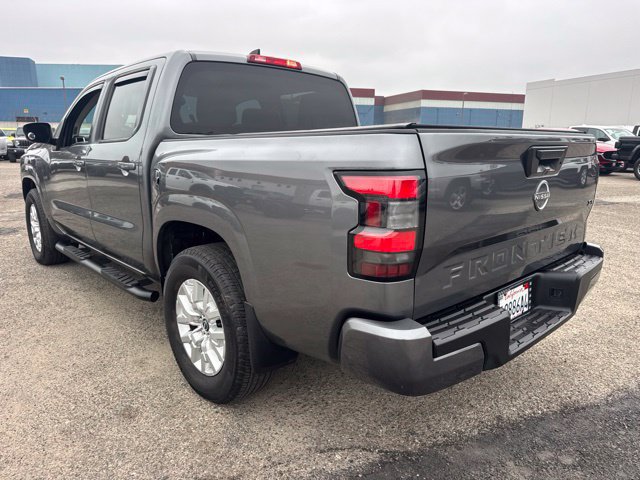 Used 2023 Nissan Frontier SV RWD image 7