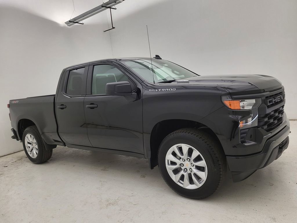 New 2026 Chevrolet Silverado 1500 Custom