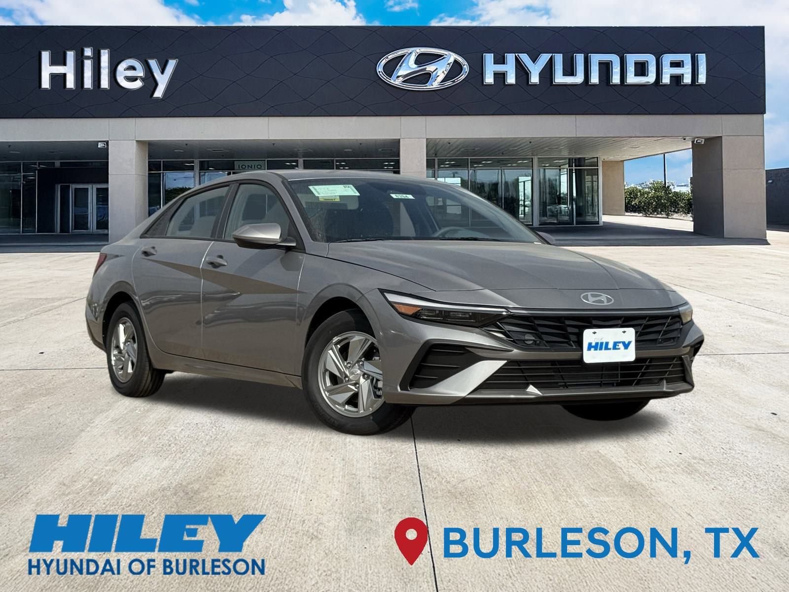 New 2026 Hyundai Elantra SE FWD image 1