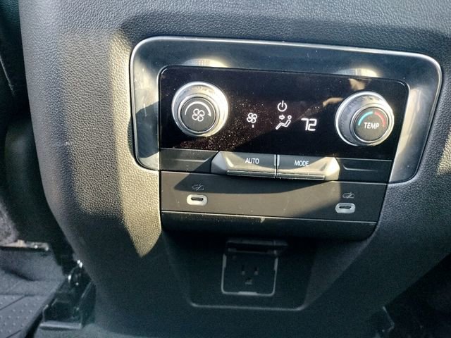 Used 2023 Chevrolet Tahoe Z71 image 27