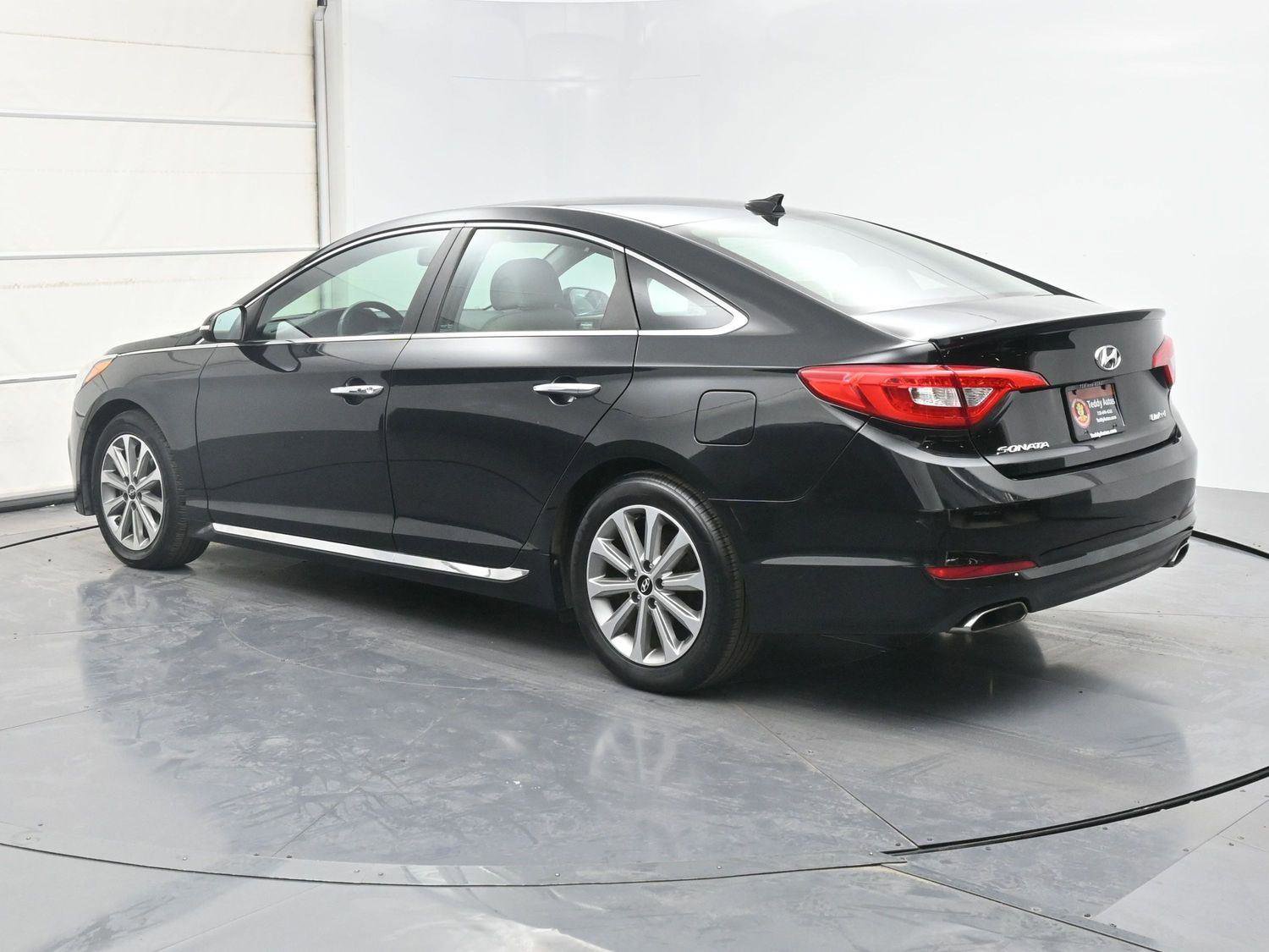 Used 2017 Hyundai Sonata Limited w/ Tech Package 03 FWD image 21