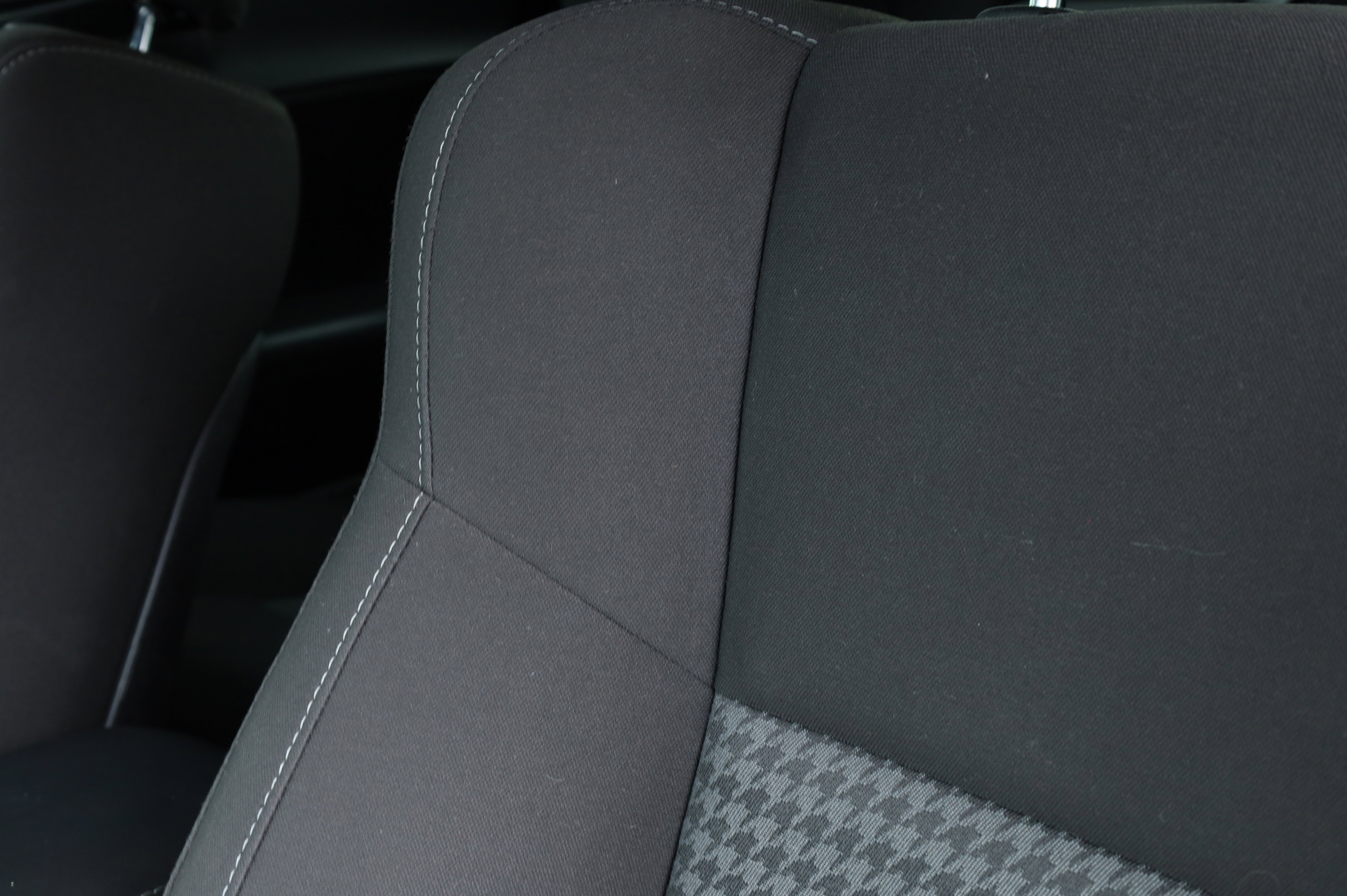 Used 2021 Dodge Challenger R/T w/ Blacktop Package image 27