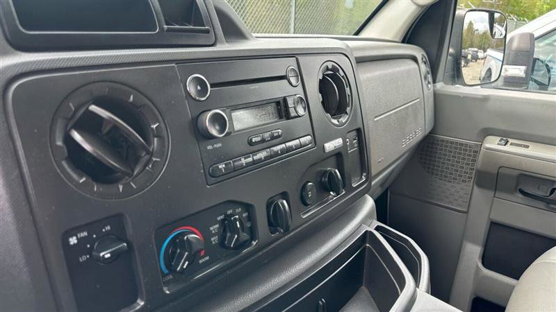 Used 2013 Ford E-250 and Econoline 250 Extended w/ PWR Group image 21