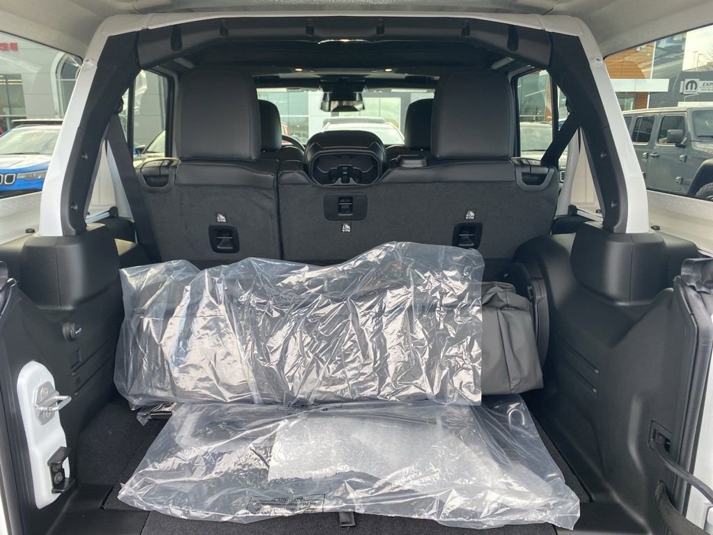 New 2026 Jeep Wrangler Sahara image 19