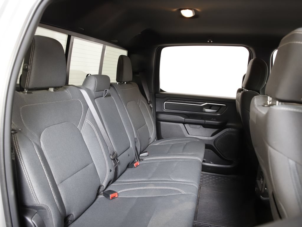 Used 2022 RAM 1500 Big Horn AWD/4WD image 12
