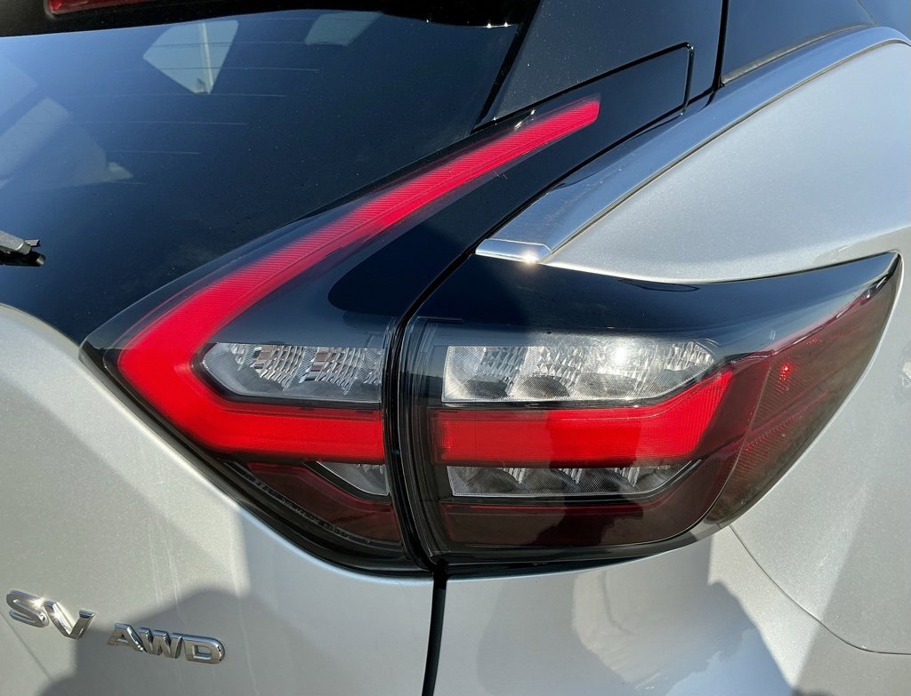 Used 2021 Nissan Murano SV image 16